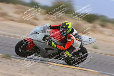 media/Sep-10-2023-SoCal Trackdays (Sun) [[6b4faecef6]]/Turn 6 Inside Pans (955am)/